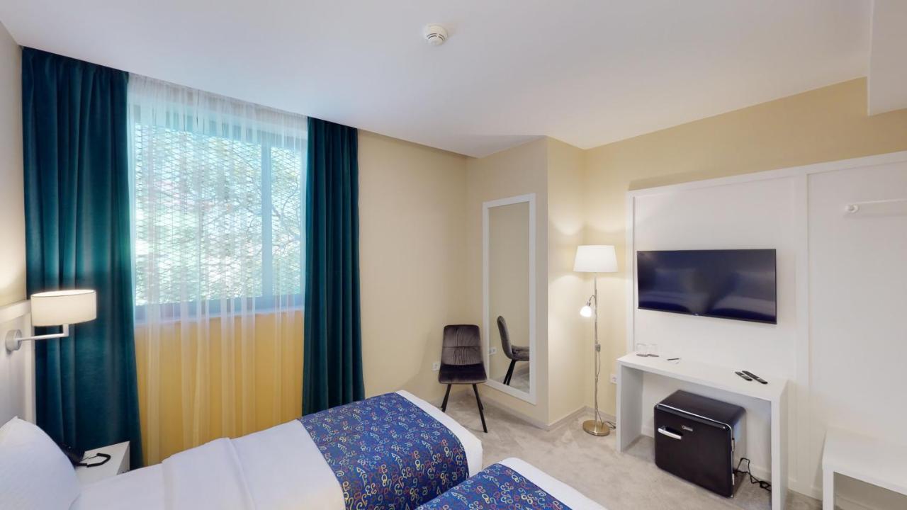 Epigraph Design Kosher Hotel Tiflis Exterior foto